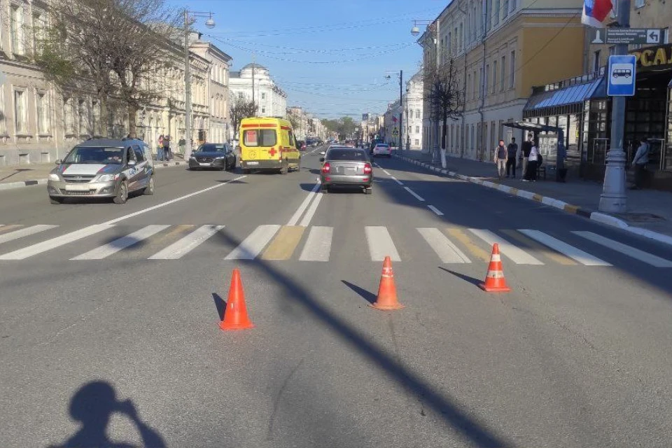 ДТП произошло на пешеходном переходе около пересечения со Студенческим переулком. Фото: отдел ГИБДД УМВД России по городу Твери