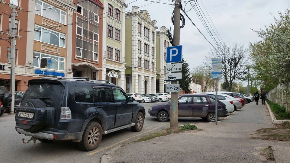 Обслуживать платные парковки в Рязани будет белгородская фирма, которая занималась этим и ранее.