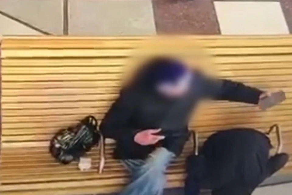 Собутыльник украл телефон у уснувшего на вокзале новосибирца. Фото: УТ МВД по СФО