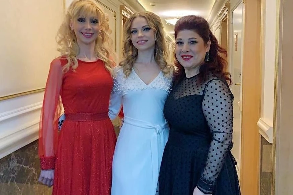Инесса Эфремиду, Маргарита Лисовина, Ариадна Прокопиду (слева направо). Фото: Донецкая муздрама