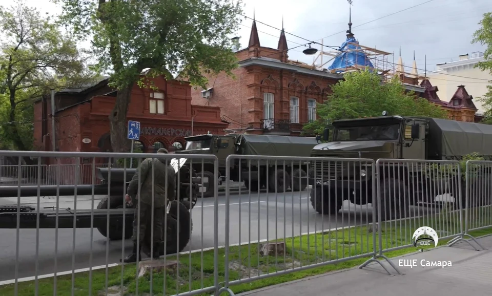 Традиционный парад Победы пройдет на площади Куйбышева 9 мая с 10:00. Фото: скриншот видео Евгения Щекина