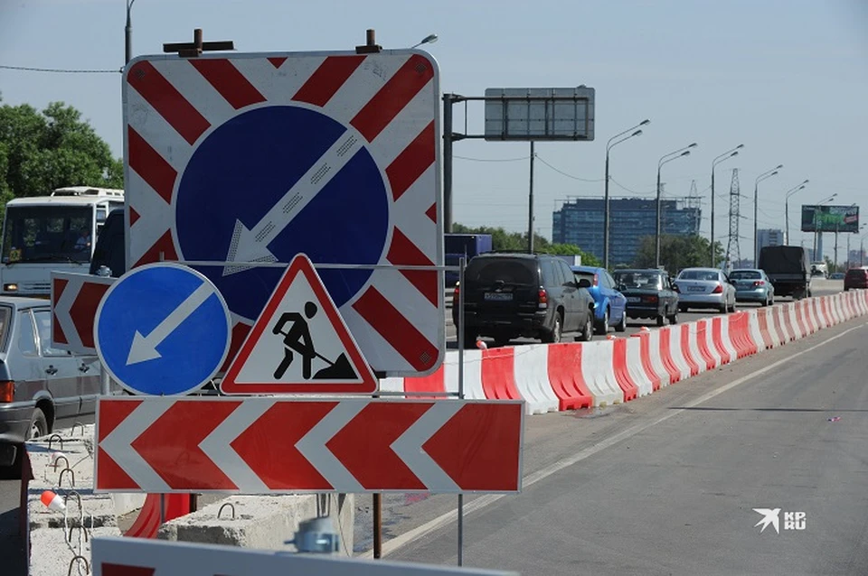 На закрытом участке будут проводиться работ по строительству улицы Рощинской