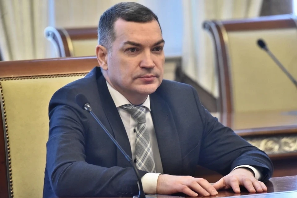 Мэр Новосибирска проверил уборку Октябрьского района. Фото: предоставлено пресс-службой Правительства НСО