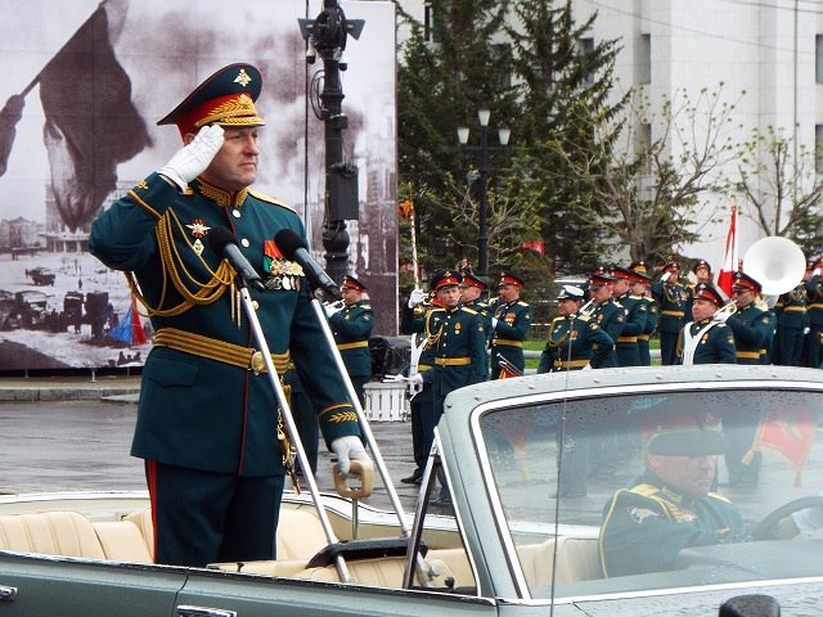 Ветераны плакали, глядя на марш тысяч военных: чем запомнился Парад Победы  2024 в Хабаровске - KP.RU