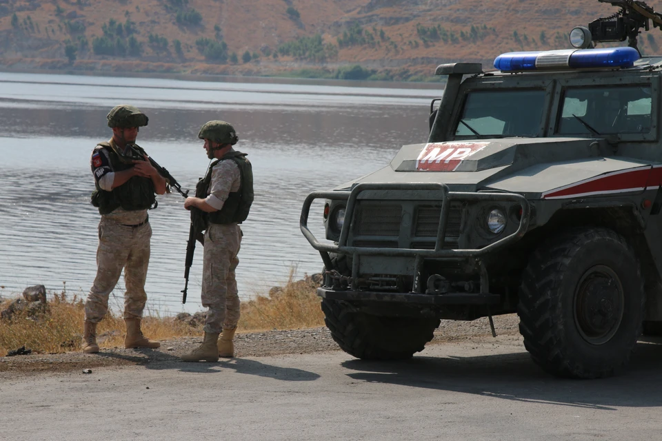 Военная полиция РФ блокировала колонну из шести БМП Bradley в Сирии