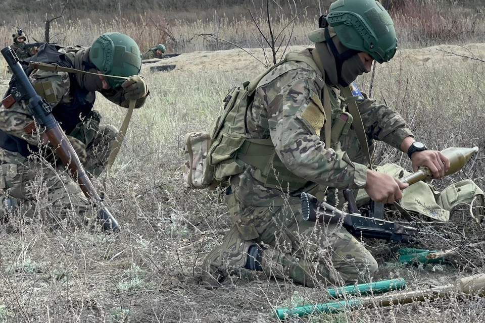 Российские военные надежно защищают рубежи