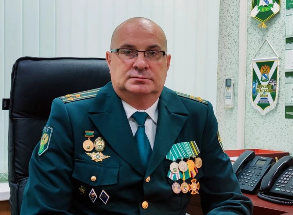 В последнее время Свежинцев возглавлял пост "Крупец" на границе с Украиной