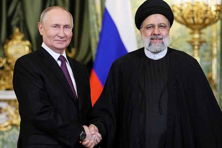 Путин выразил соболезнования из-за гибели президента Ирана