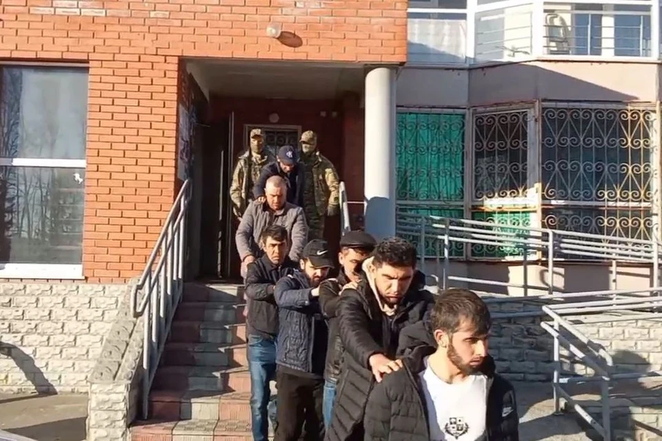 ФСБ пресекла деятельность группы сторонников «ИГИЛ»* в Новосибирске. Фото: УФСБ России по Новосибирской области