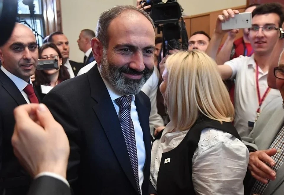 Экс-премьер Армении Багратян: акции протеста могут привести к отставке Пашиняна