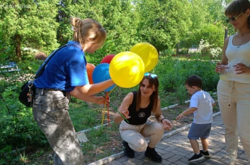 В ДНР отметили День защиты детей. Фото: Молодая Республика