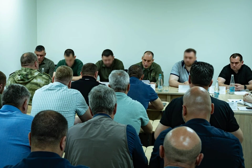 Рабочая встреча прошла в Мариуполе. Фото: ГУ Росгвардии по ДНР