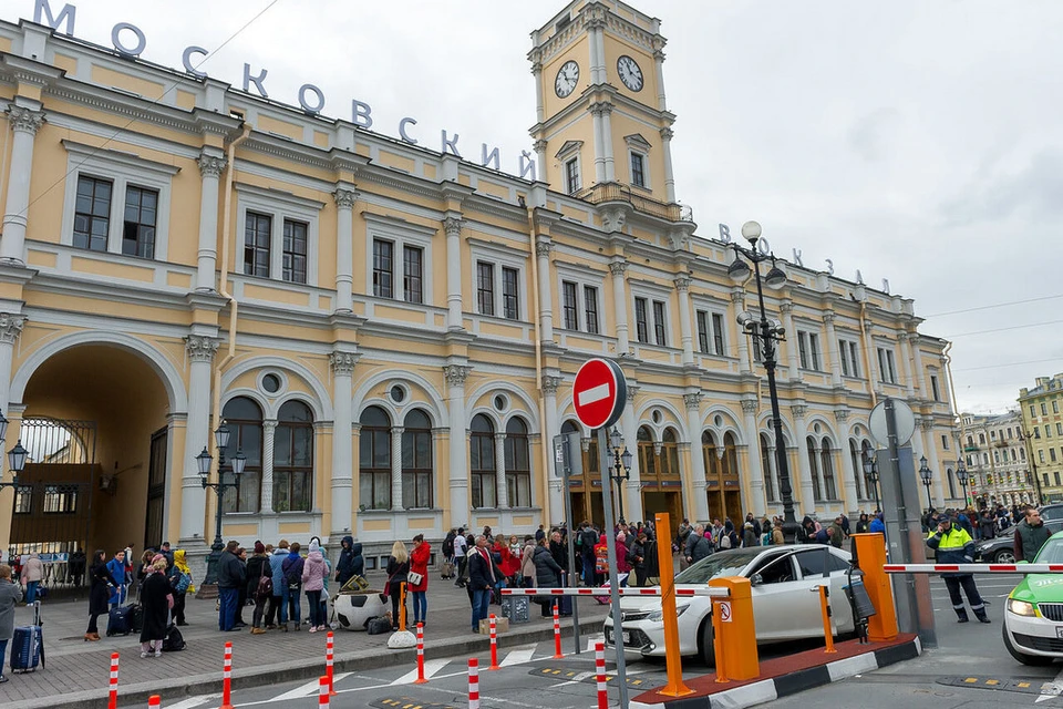 Московский вокзал реконструируют в рамках строительства ВСМ.