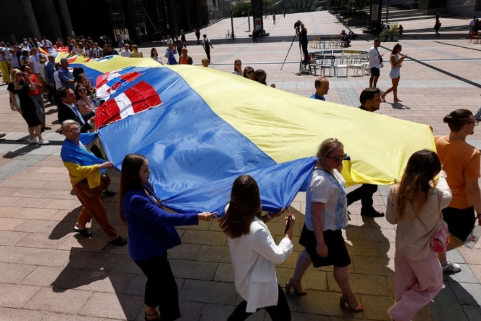 FT: ЕК порекомендует начать в июне переговоры с Украиной о вступлении в ЕС