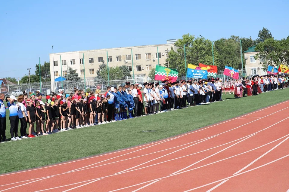 Торжественная церемония открытия стадиона после ремонта. Фото: пресс-службы администрации Краснодарского края.