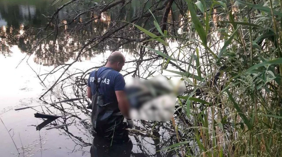 Фото: В Саратовской области из водоемов достали тело подростка и женщины