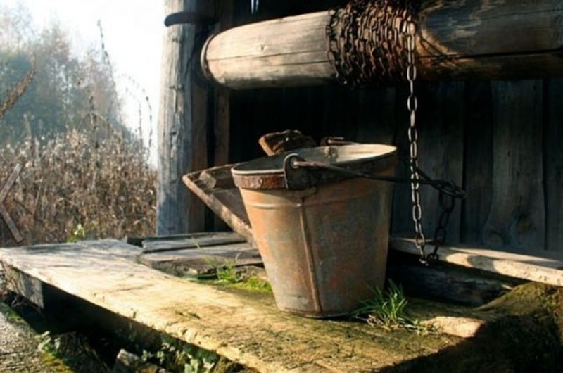 В молдавских селах сохнут колодца. Фото: соцсети.