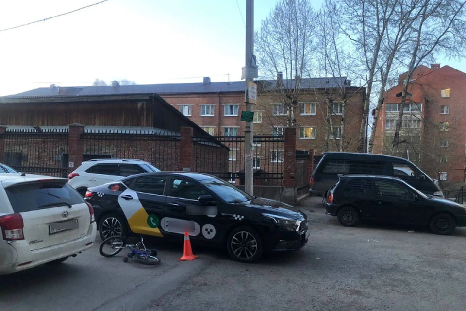 С мая в ДТП попали четыре малолетних велосипедиста в Иркутске.
