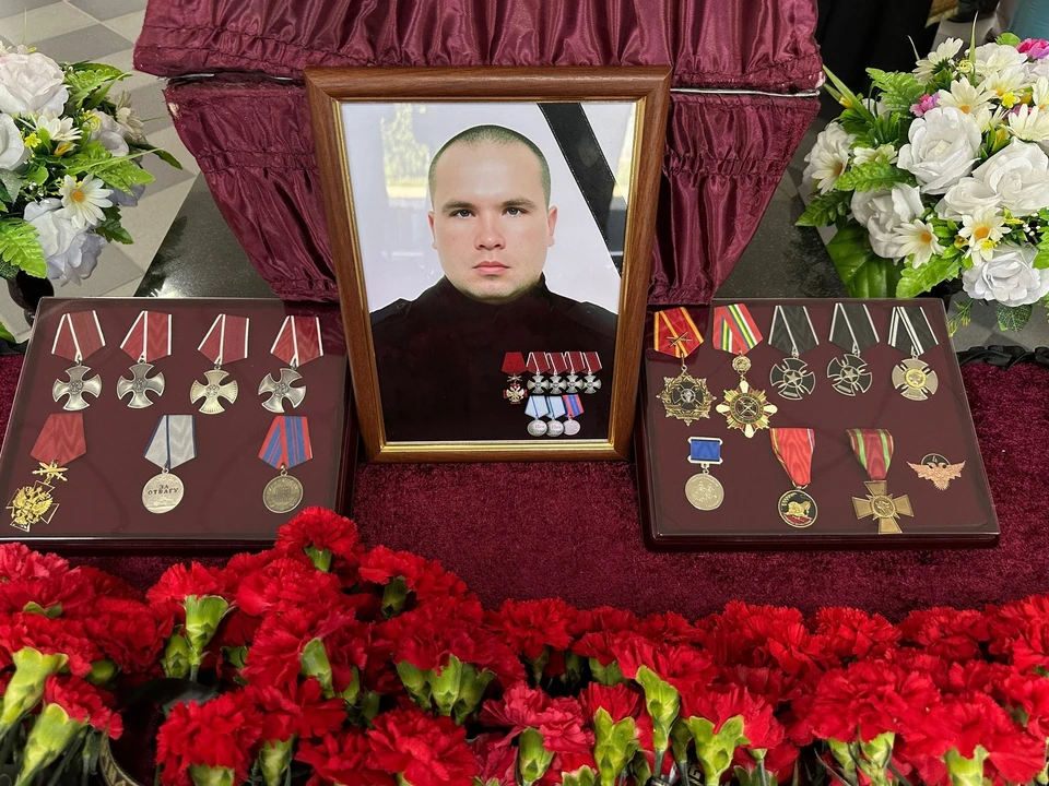 Он погиб 3-го июля в боях за освобождение Луганской Народной Республики. Фото: Сергей Слепов