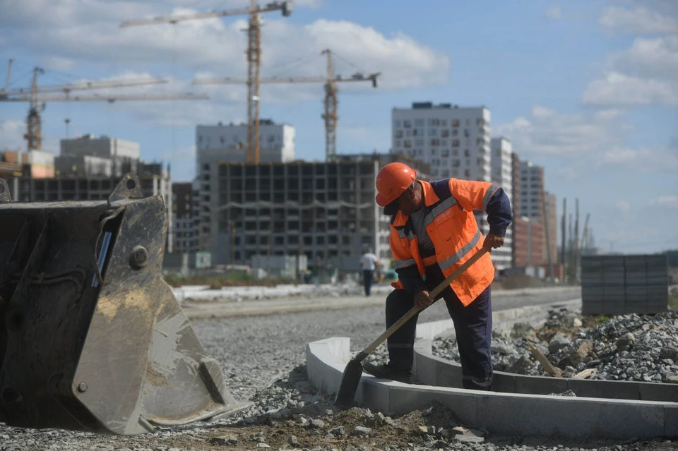 Дорогу должны сделать четырехполосной