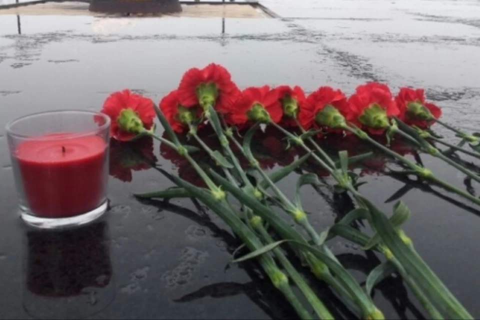 Погибших в результате украинского минометного обстрела журналистов ВГТРК Антона Волошина и Игоря Корнелюка вспоминают сегодня в ЛНР
