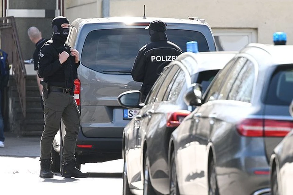 Полиция Германии тайком вывозит нелегальных мигрантов в Польшу
