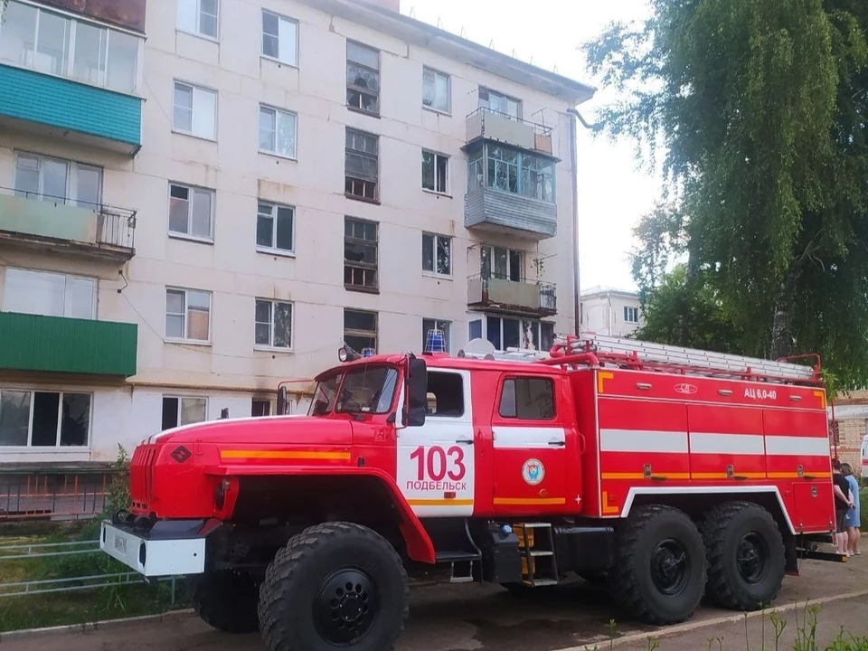 В квартире горели домашние вещи на площади 10 квадратных метров. Фото: ГКУ СО «Центр по делам ГО, ПБ и ЧС»