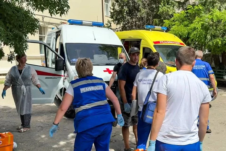 В больницах Севастополя остаются 47 пострадавших при обстреле пляжа ВСУ. Фото: Пресс-служба правительства Севастополя/ТАСС