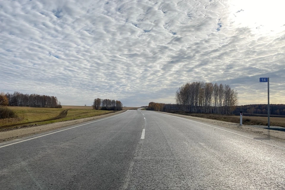 Под Новосибирском отремонтируют дорогу, которая связывает два района. Фото: минтранс НСО.