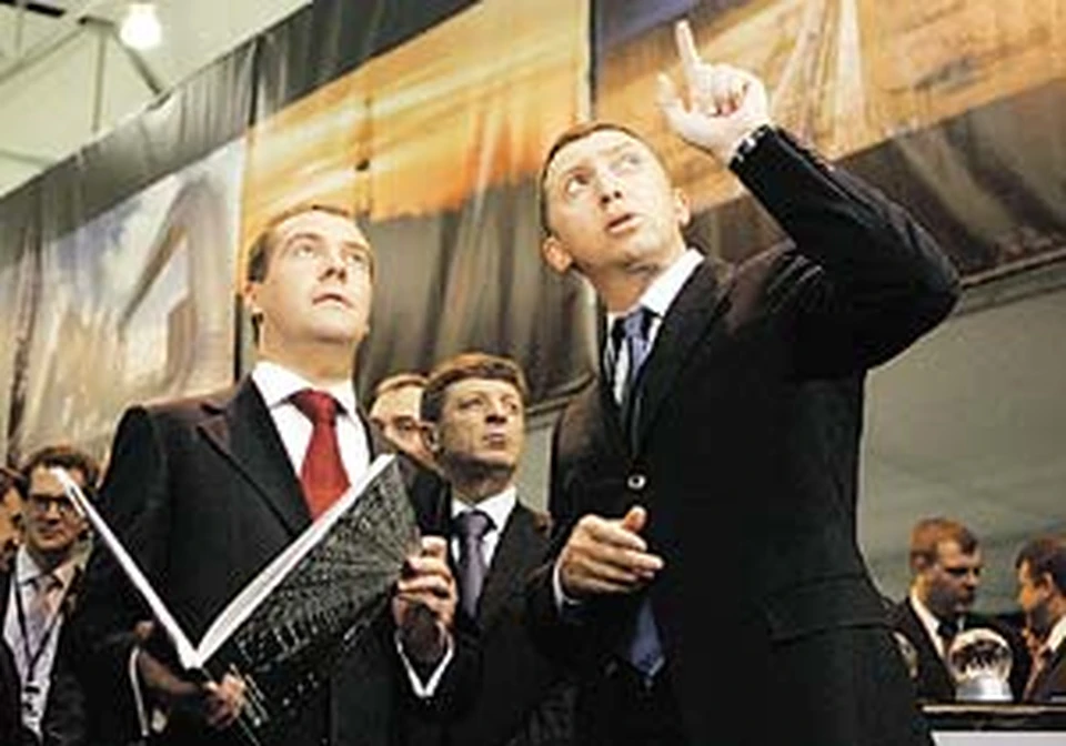 Олег Дерипаска показал Дмитрию Медведеву, каких высот готов добиться российский бизнес в ближайшие 4 года