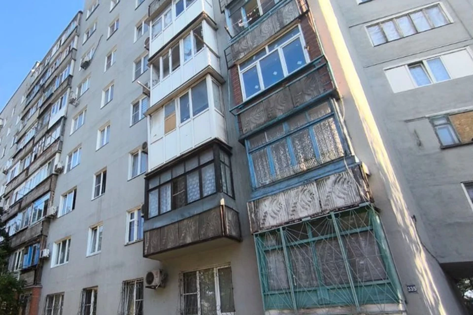 В Мариуполе на бульваре Шевченко завершили восстановление многоквартирного дома. Фото: «РКС-НР»