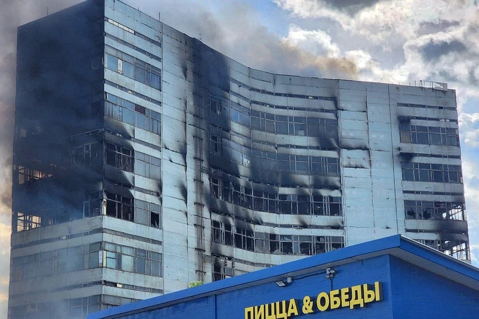Пожар произошел 24 июня в бывшем здании НИИ«Платан»
