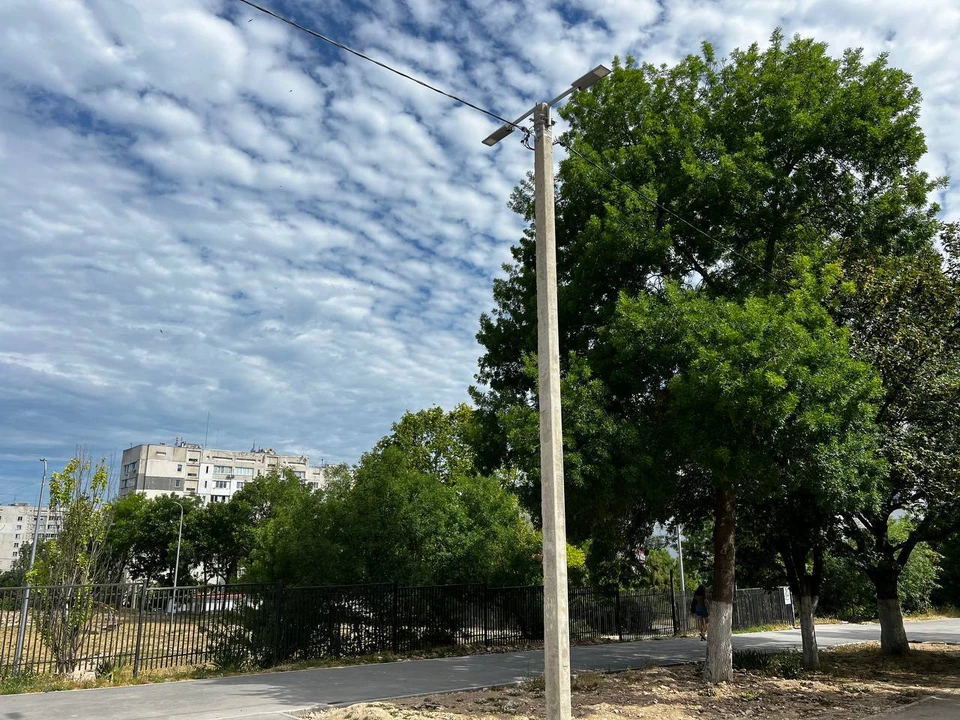 В Севастополе установлено более 46 тысяч фонарей. Фото: t.me/razvozhaev