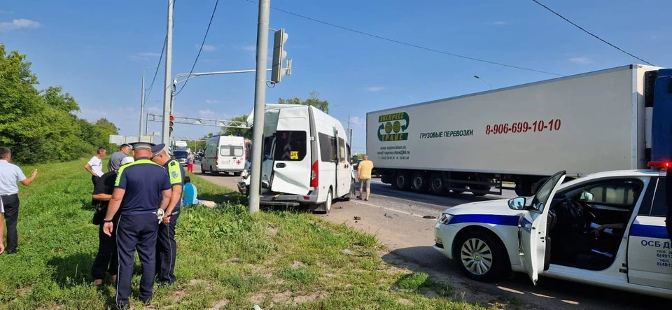 Смертельная авария с маршруткой произошла на трассе М-5 «Урал» под Рязанью. Фото: прокуратура Рязанской области.