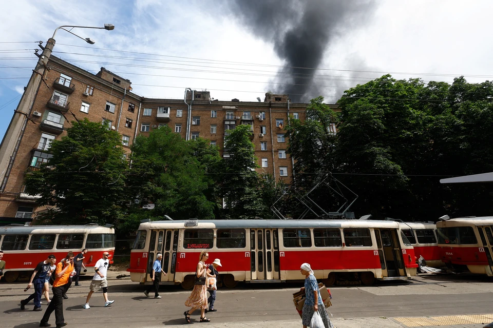 Cудя по видео, характеру взрыва и выводам большинства экспертов, ракета шведской системы ПВО прилетела прямо в знаменитую киевскую больницу «Охматдет».
