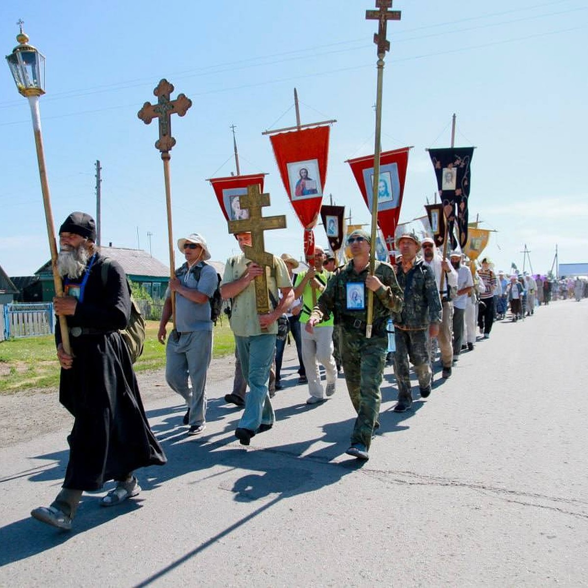 По синусоиде - в объятия Богородицы. Удивительные истории из Крестного хода  на Алтае - KP.RU