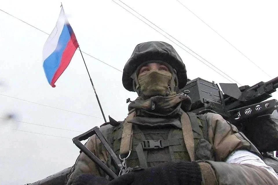 Боец РФ рассказал о взятии в плен четырех солдат ВСУ в жилом доме в Часовом Яре