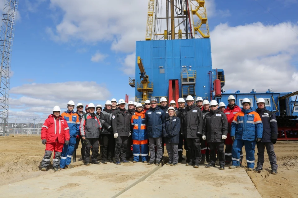 Команда газовиков на Пеляткинском месторождении. Автор фото: Александр Антонов