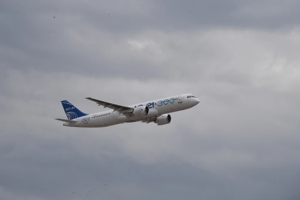 Перевозку пассажиров будут осуществлять самолеты Boeing 737-800