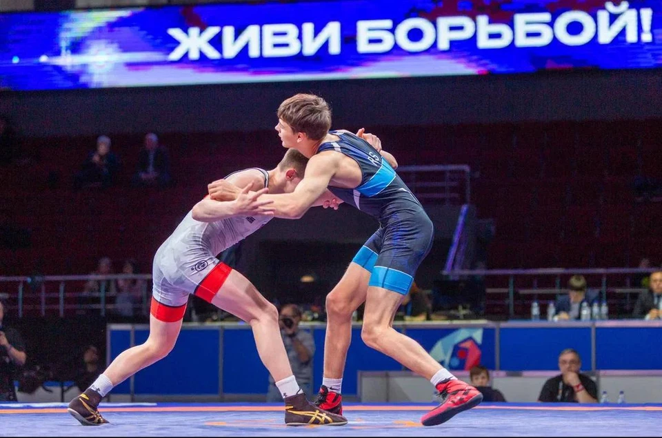 Представители всех дисциплин борьбы, а также самбо сразятся на одном ковре на свежем воздухе в Самаре / Фото: Единая Россия