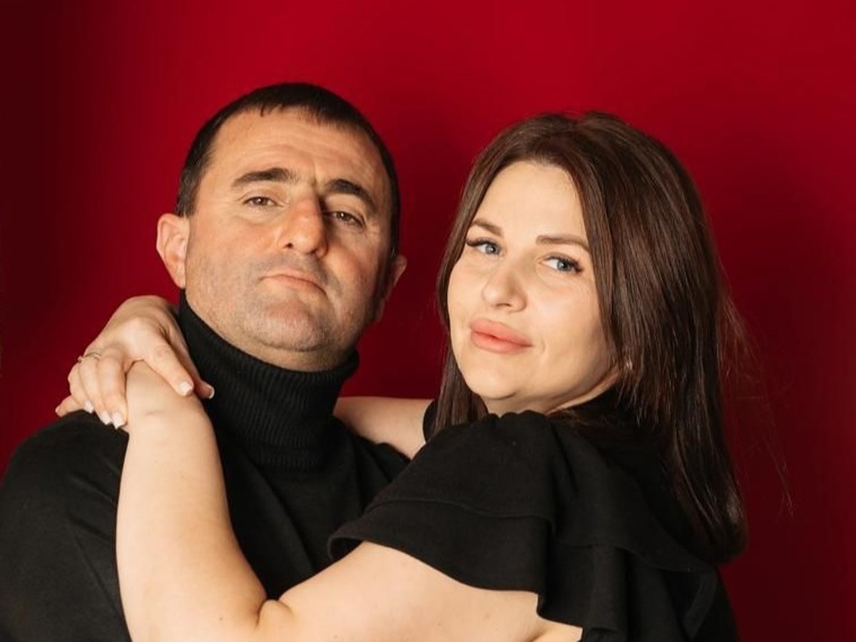 Siyayotgan ayol surati Jinsiy aloqa videolari kutilmaganda ushlandi