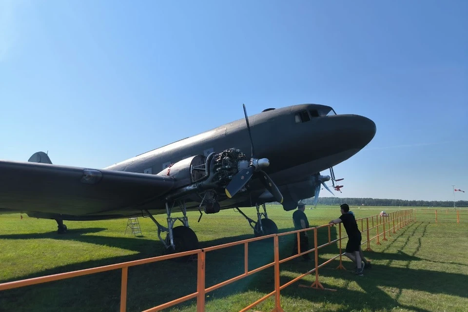 Самолет приземлился в тундре в 1947 году.