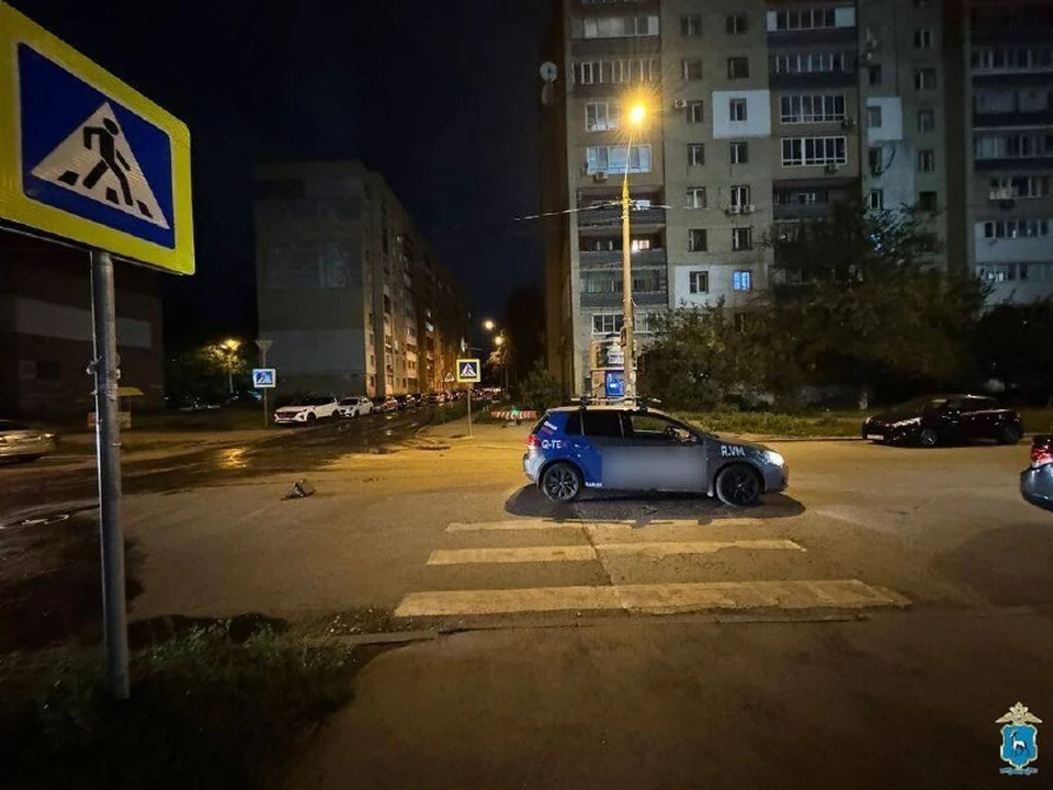 Автомобилист не уступил дорогу пешеходу при повороте