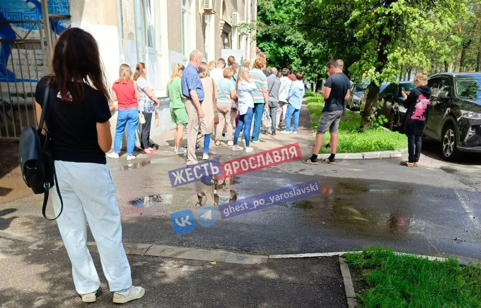 В Ярославле пациенты жалуются на очереди в детской стоматологии. Фото: "Жесть Ярославль"