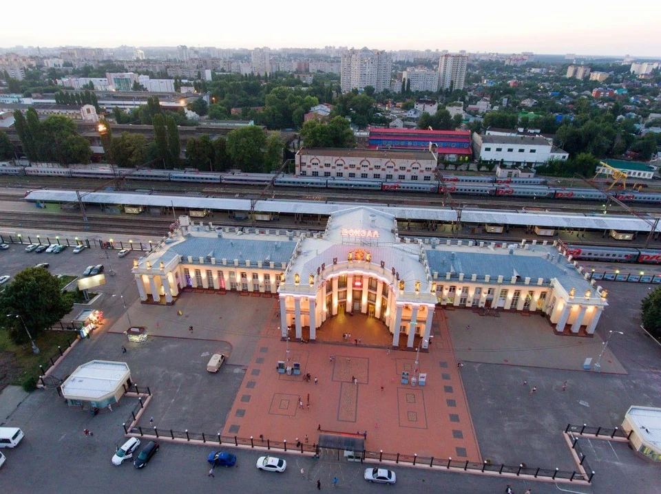 Так выглядит обновленная парковка возле вокзала Воронеж-1.