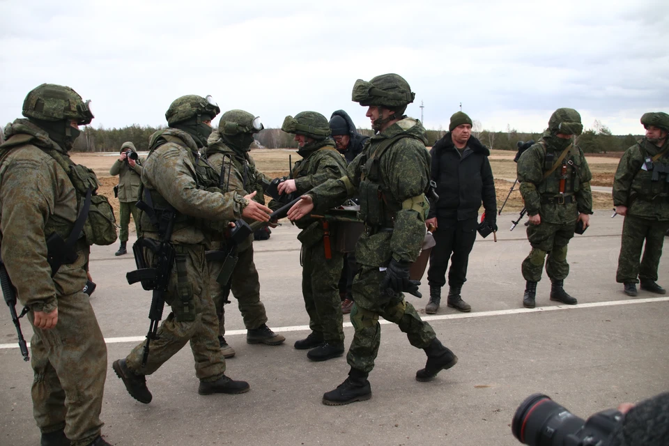 Белорусские военные примут участие в учениях со стрельбами на территории России