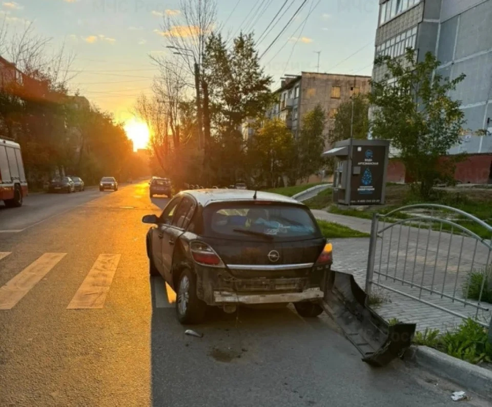 В Калуге на дороге столкнулись две иномарки