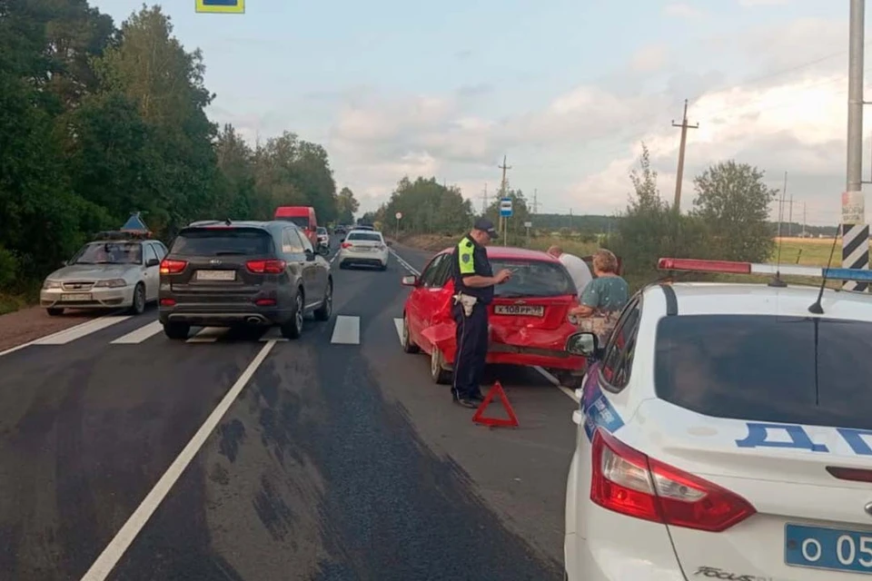 Мальчика отправили в больницу. Фото: ГУ МВД России по Петербургу и Ленобласти