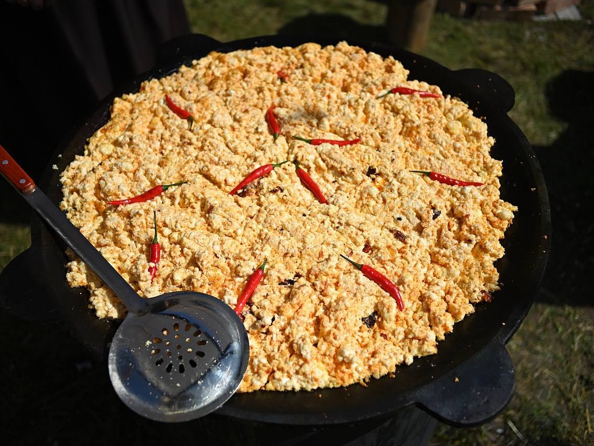 Порно фото анальный страпон