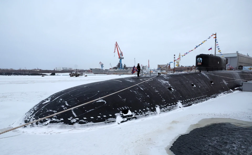 Подводные крейсеры «Император Александр III» и «Красноярск» перешли в Арктику